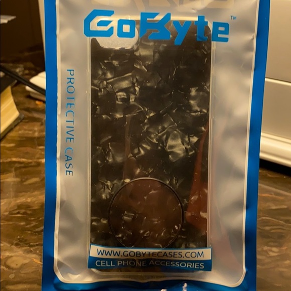 NEW IPhone 7/8 Case with Holder - Picture 2 of 3